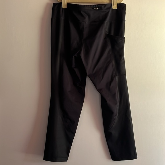 Nike Dri-Fit Yoga Pants women’s size small - Picture 2 of 8